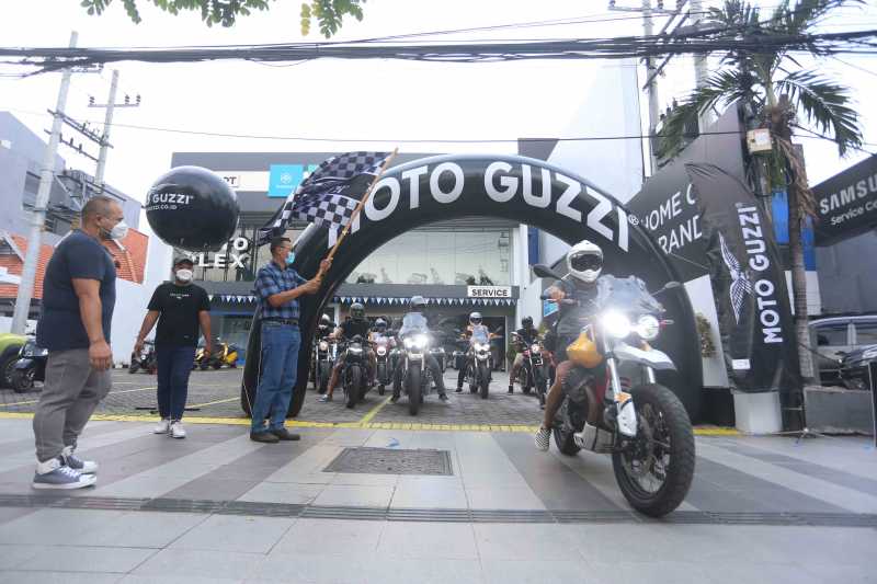 Jalan-jalan Senang Moto Guzzi The Clan Touring Surabaya-Denpasar Jalan-jalan Senang Moto Guzzi The Clan Touring Surabaya-Denpasar