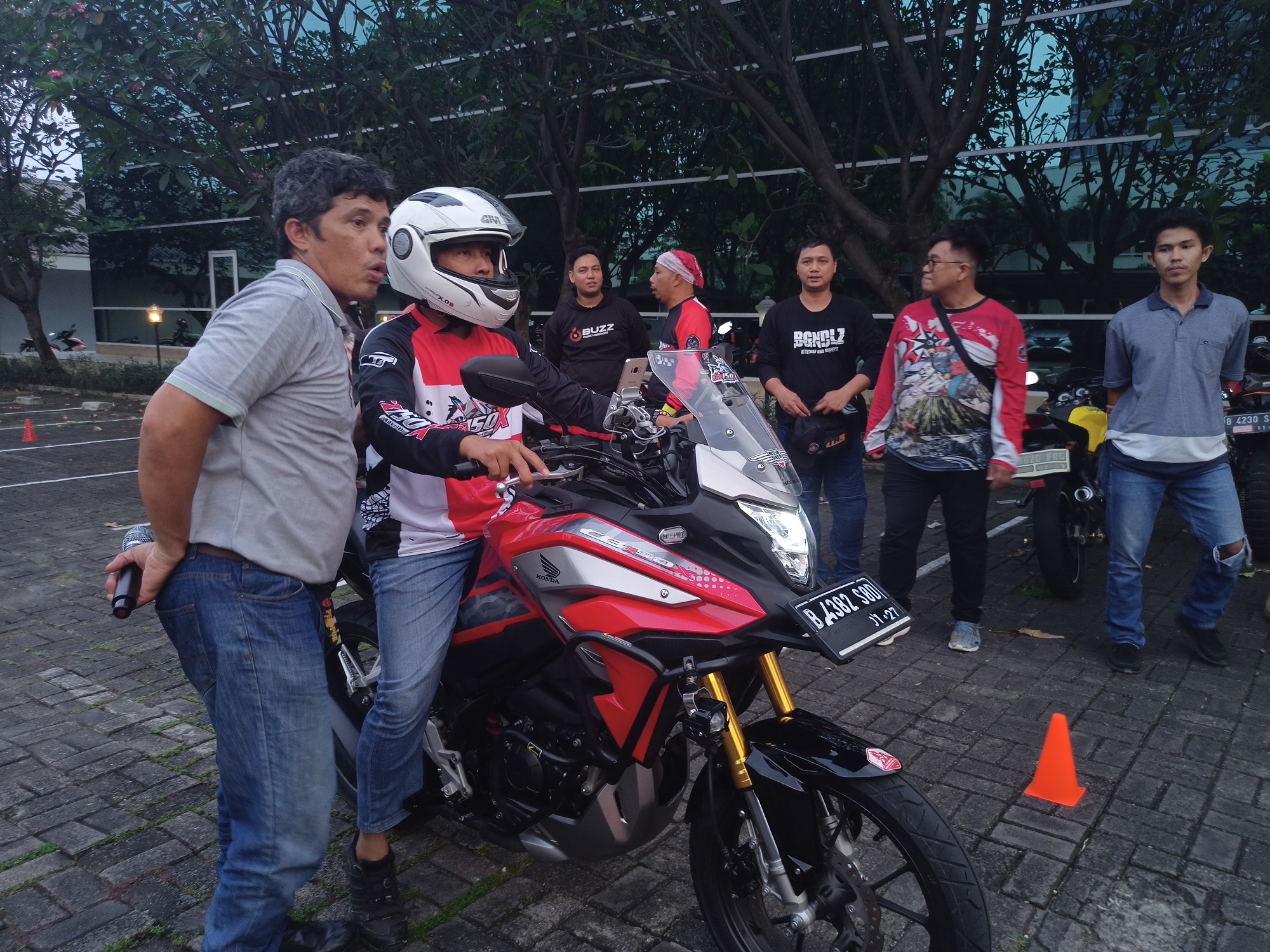 Ngabuburide: Jangan Sampai Kaget dengan Cara Kerja ABS di Sepeda Motor