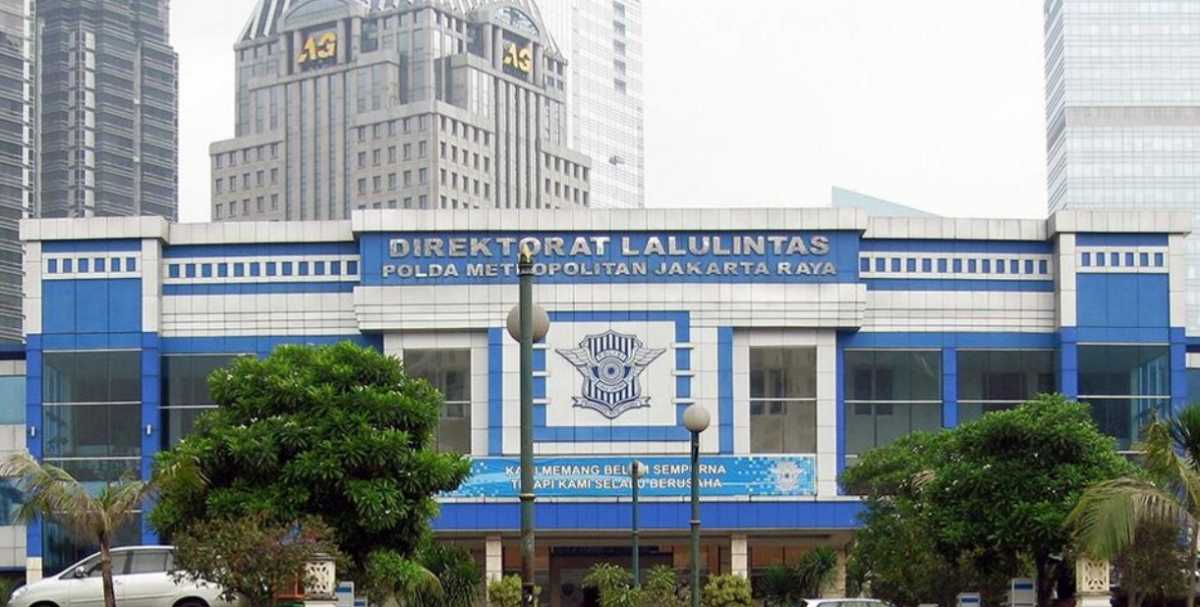 Pelayanan STNK dan BPKB di Polda Metro Masih Normal Pelayanan STNK dan BPKB di Polda Metro Masih Normal