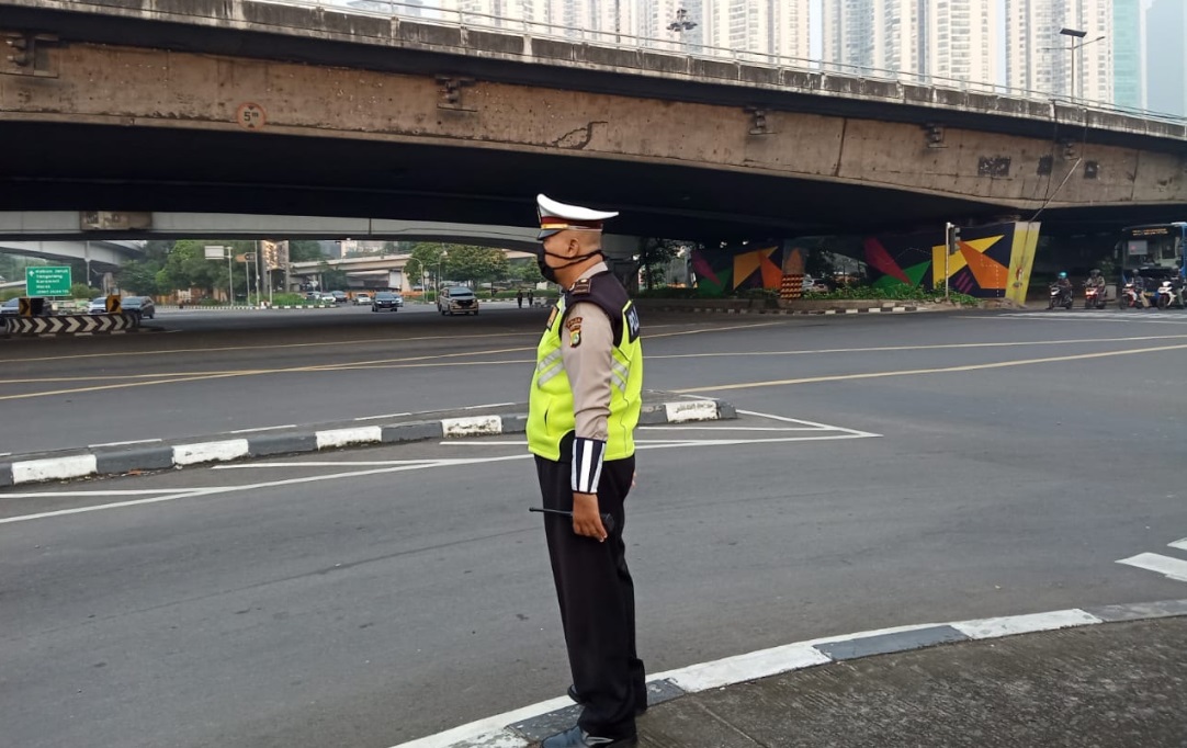 Khawatir Corona, Polda Metro Hentikan Razia Kendaraan Khawatir Corona, Polda Metro Hentikan Razia Kendaraan