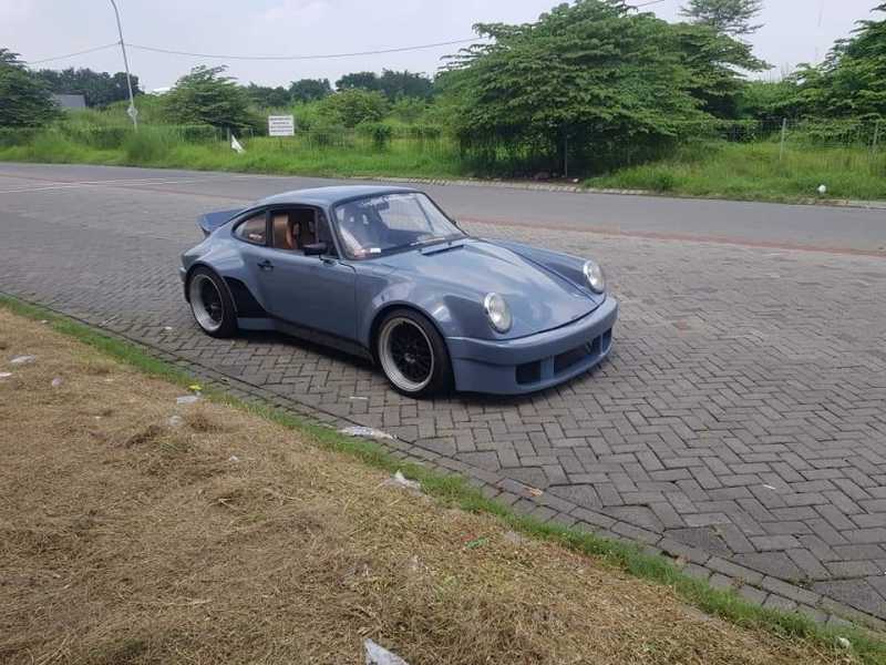 Dijual: Porsche 911 Berbasis Mazda MR90