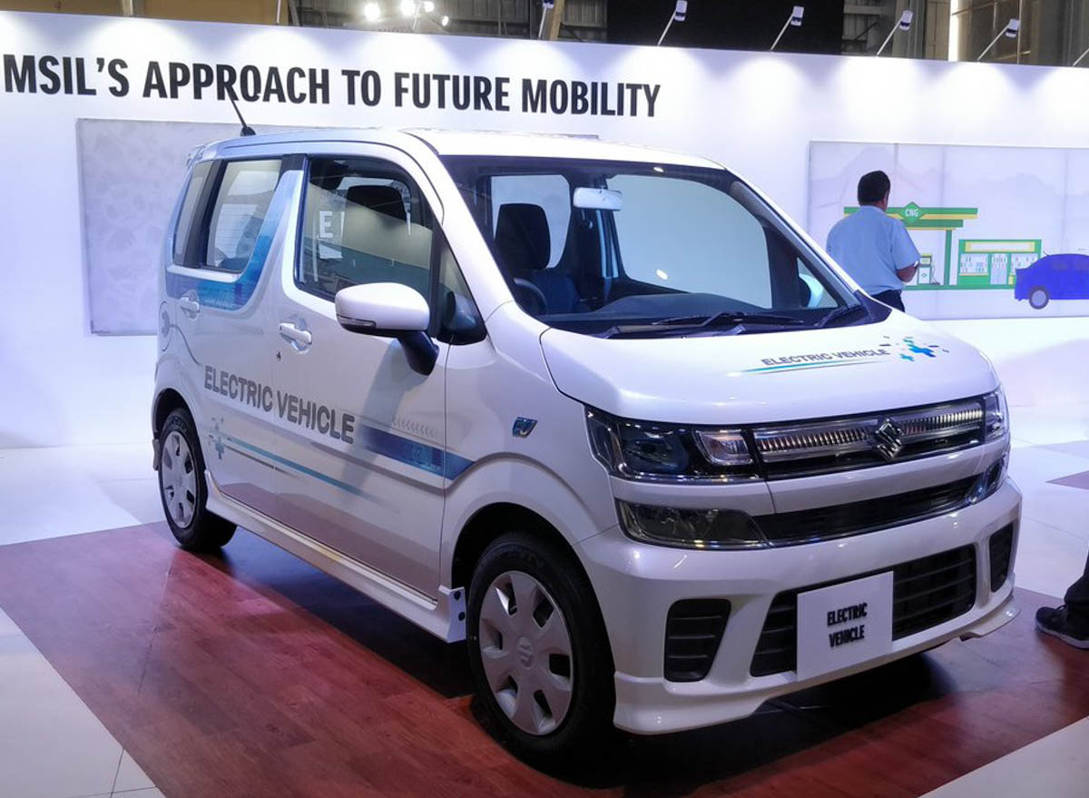 Konsep Mobil Listrik Suzuki: “Kecil, Sedikit, Ringan, Pendek dan Rapi”