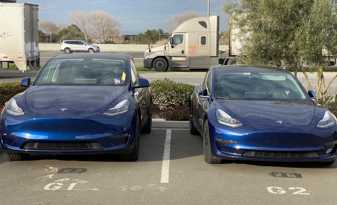 Tesla Model Y Pakai USB Type-C, Siap untuk Masa Depan Tesla Model Y Pakai USB Type-C, Siap untuk Masa Depan