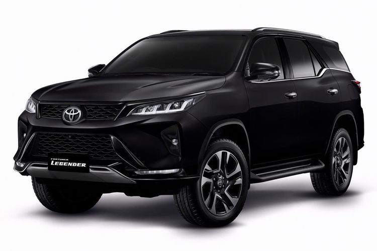 Mengenal Toyota Fortuner Facelift dengan Fitur dan Teknologi Barunya Mengenal Toyota Fortuner Facelift dengan Fitur dan Teknologi Barunya