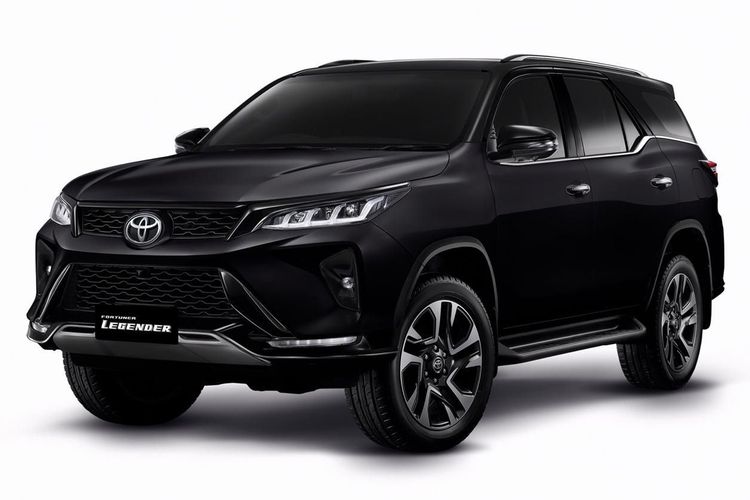 Mengenal Toyota Fortuner Facelift dengan Fitur dan Teknologi Barunya