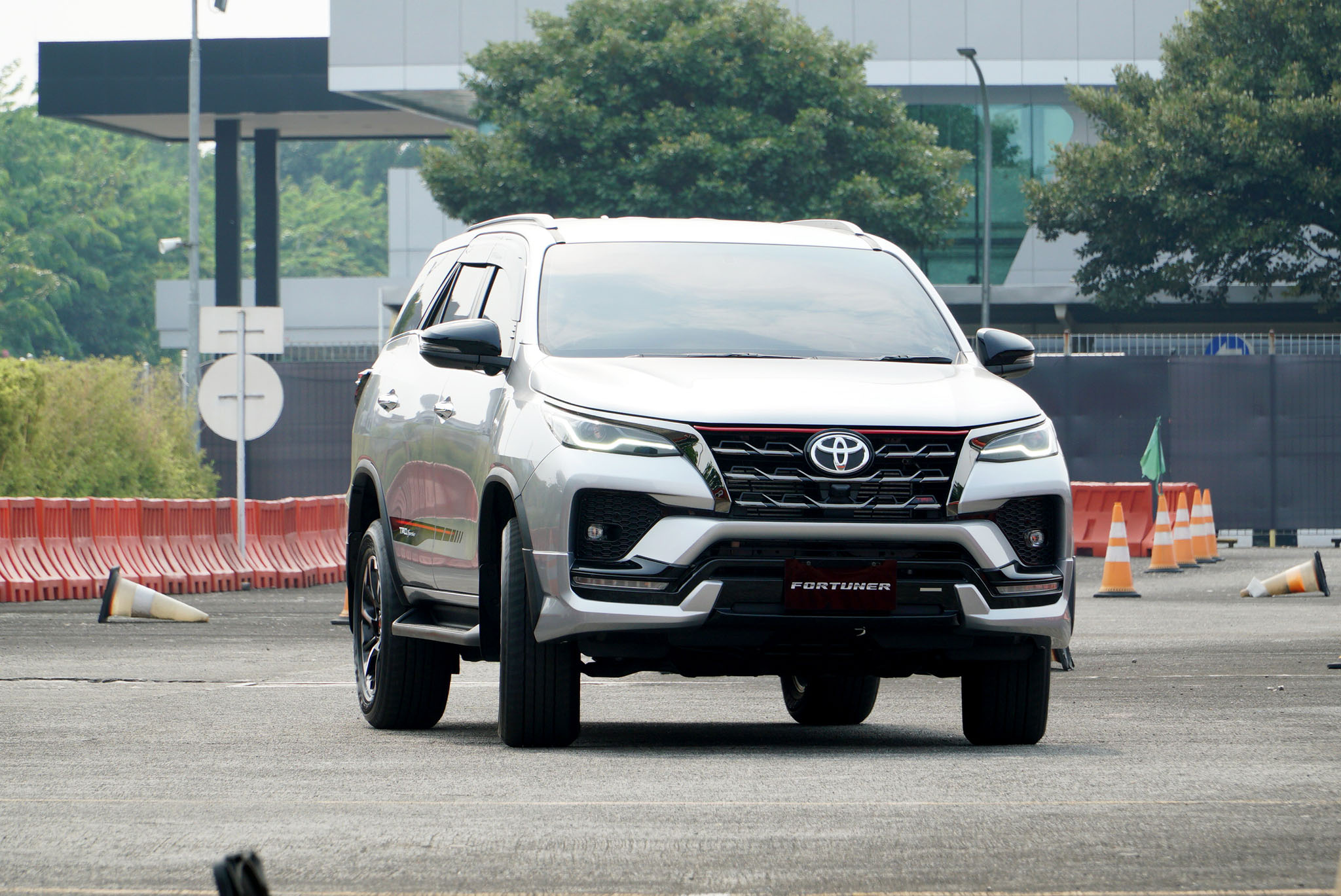 Toyota Indonesia Bersiap Luncurkan Fortuner Bermesin Lebih Besar 
