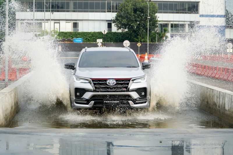 Fitur Toyota Fortuner Facelift yang Ada di Tipe TRD, VRZ, SRZ dan G