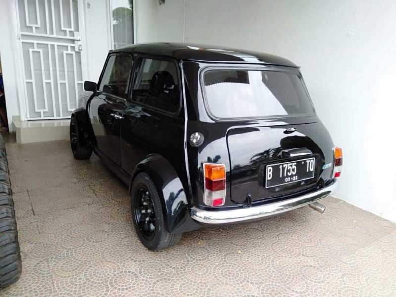 FOTO: MINI Cooper Klasik Berbasis Toyota Agya