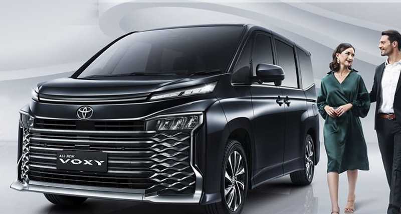 All New Toyota Voxy Resmi Meluncur, Desain Berubah Total!