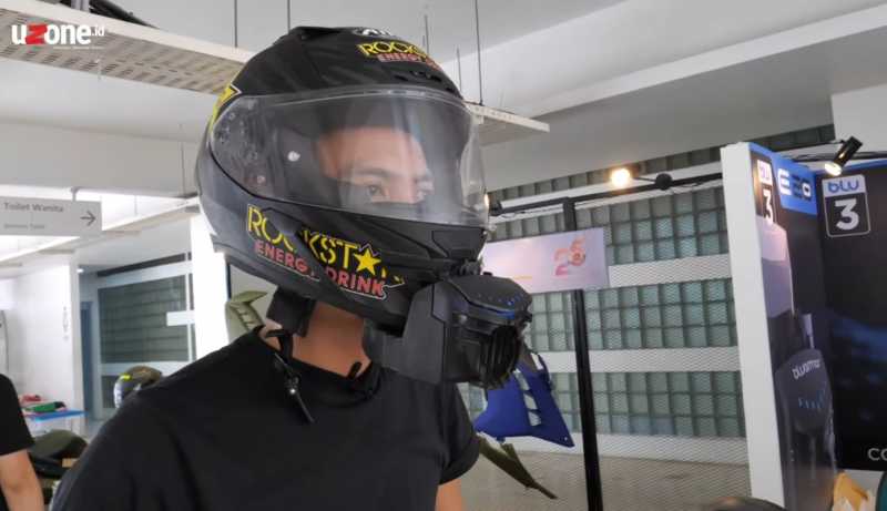 Kipas Helm, Muka Gak Gerah Pas Buat Panasnya Jakarta