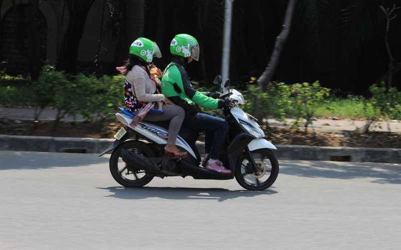 PSBB Depok Bogor Bekasi Dimulai Hari Ini, Ojol Dilarang Angkut Penumpang PSBB Depok Bogor Bekasi Dimulai Hari Ini, Ojol Dilarang Angkut Penumpang