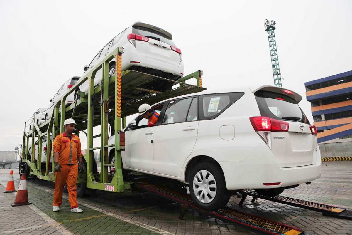 Penjualan Mobil di Indonesia Lesu Terinfeksi Isu Corona Penjualan Mobil di Indonesia Lesu Terinfeksi Isu Corona