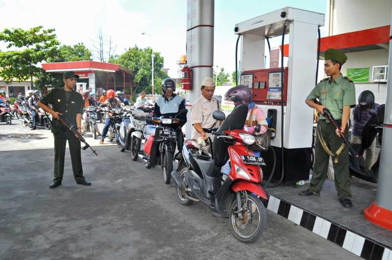Aturan New Normal Saat Isi BBM di SPBU Aturan New Normal Saat Isi BBM di SPBU