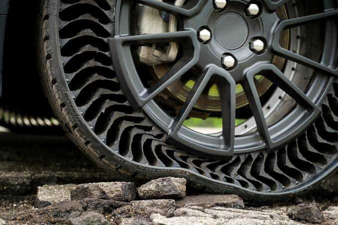 Ban Mobil Gak Perlu Udara, Tukang Tambal Ban Bubar?