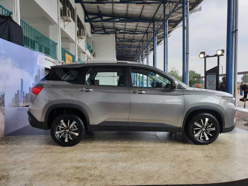 Mobil Ditinggal Lama Mudik, Simak 8 Tips Biar Tetap 'Kinclong' Mobil Ditinggal Lama Mudik, Simak 8 Tips Biar Tetap 'Kinclong'
