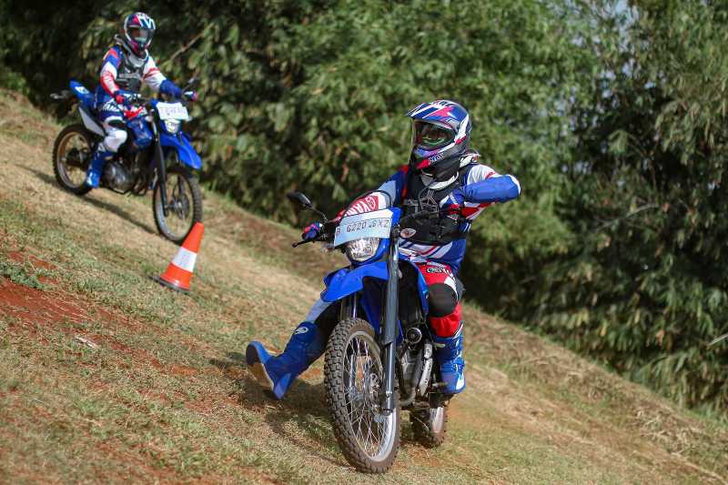 Minggu Pagi, Seru Juga Riding Off Road, Ini Tips Buat Pemula