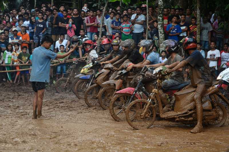 Kenapa Pengelola Mal Gak Adil Terhadap Motor Soal Tempat Parkir?