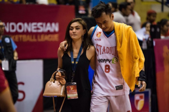 Ini Bukti Lain Agnez Mo dan Wijin Sudah Putus? Ini Bukti Lain Agnez Mo dan Wijin Sudah Putus?