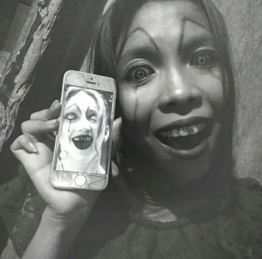 Hii Seram, 4 Foto Fans Berdandan ala Hantu Ivana di Danur 2