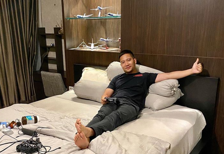 Lewat Sosmed, Aktor Detri Warmanto Akui Positif Virus Corona Lewat Sosmed, Aktor Detri Warmanto Akui Positif Virus Corona