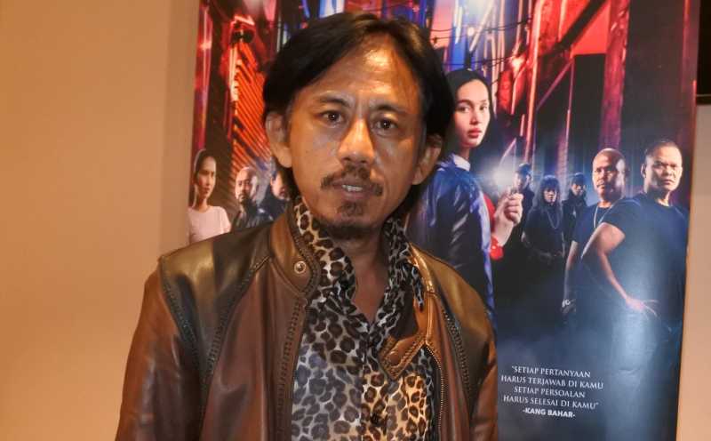 Epy Kusnandar Menangis di Gala Premiere 'Preman Pensiun' Epy Kusnandar Menangis di Gala Premiere 'Preman Pensiun'