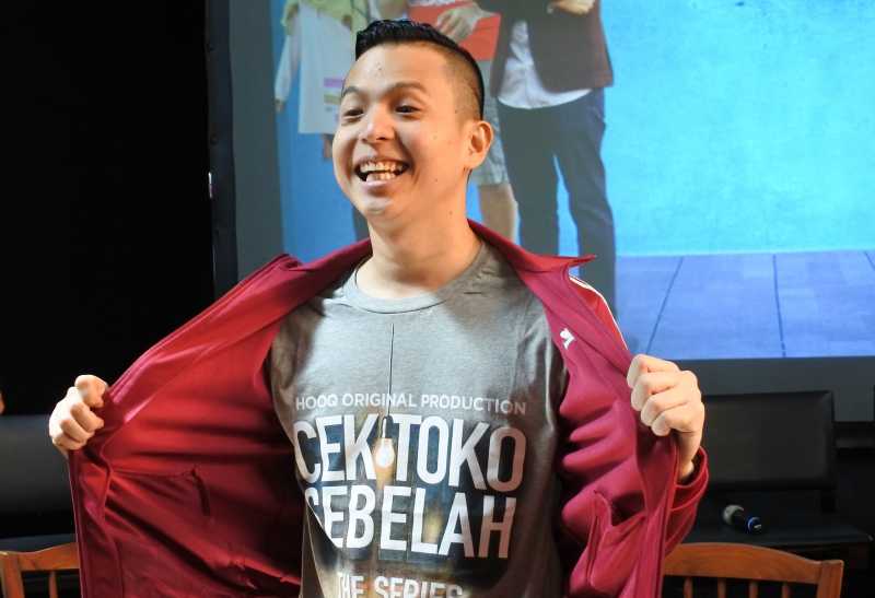 "Cek Toko Sebelah The Series" Tayang di HOOQ Mulai 19 Desember "Cek Toko Sebelah The Series" Tayang di HOOQ Mulai 19 Desember