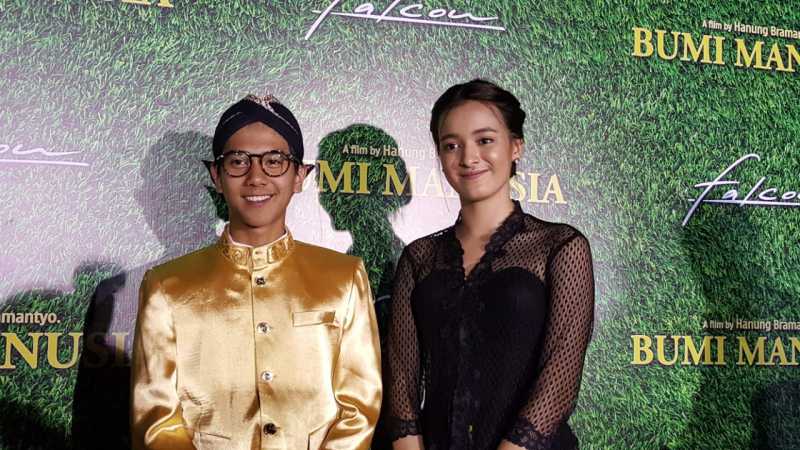 Iqbaal Wajib Naikan Berat Badan dan Berkumis Main Film Bumi Manusia Iqbaal Wajib Naikan Berat Badan dan Berkumis Main Film Bumi Manusia