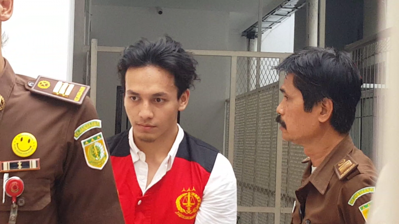 Jefri Nichol Ditawari Ganja saat Nongkrong di McD Kemang 