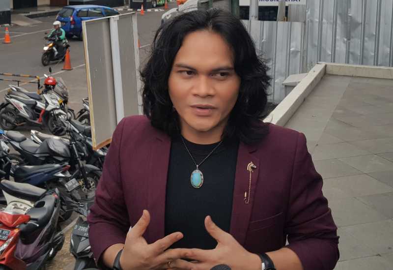 Bahas KKN Desa Penari, Mbah Mijan Ungkap Nasib Nur dan Widya Saat Ini Bahas KKN Desa Penari, Mbah Mijan Ungkap Nasib Nur dan Widya Saat Ini