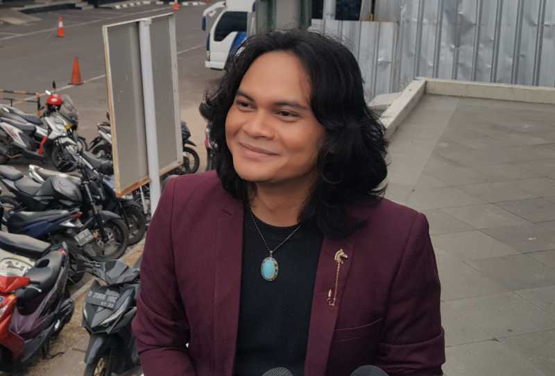 Mbah Mijan Angkat Bicara Soal Ayu dan Bima di KKN Desa Penari Mbah Mijan Angkat Bicara Soal Ayu dan Bima di KKN Desa Penari