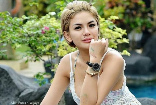 Sudah Cerai, Dipo Latief Tetap Lawan Nikita Mirzani Sudah Cerai, Dipo Latief Tetap Lawan Nikita Mirzani