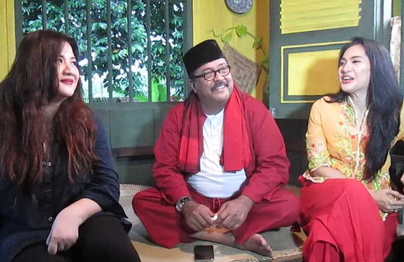 Cerita 'Si Doel The Movie', Doel Menikah dengan Sarah dan Zaenab Cerita 'Si Doel The Movie', Doel Menikah dengan Sarah dan Zaenab