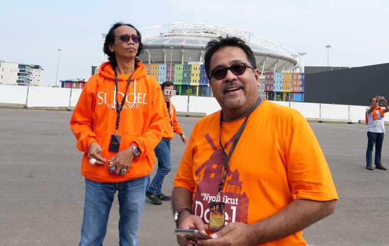 Serunya Jalan-jalan di Amsterdam Jelang Gala Premiere \'Si Doel The Movie\' Serunya Jalan-jalan di Amsterdam Jelang Gala Premiere \'Si Doel The Movie\'