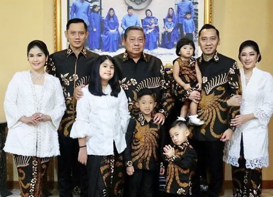 Foto Pertama Keluarga SBY Tanpa Ibu Ani di Momen Lebaran