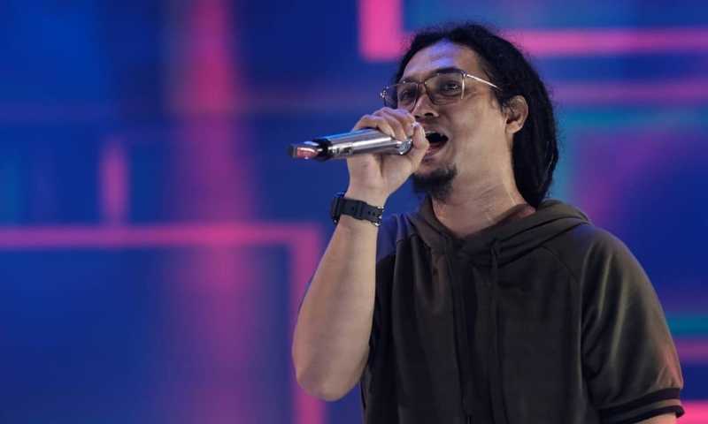 Tepeng Steven & Coconut Treez Meninggal Dunia Akibat Covid-19 Jadi Trending Topic Tepeng Steven & Coconut Treez Meninggal Dunia Akibat Covid-19 Jadi Trending Topic