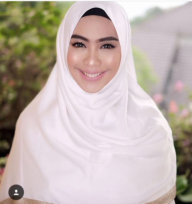 Oki Setiana Dewi Lahirkan Bayi Laki-laki Oki Setiana Dewi Lahirkan Bayi Laki-laki