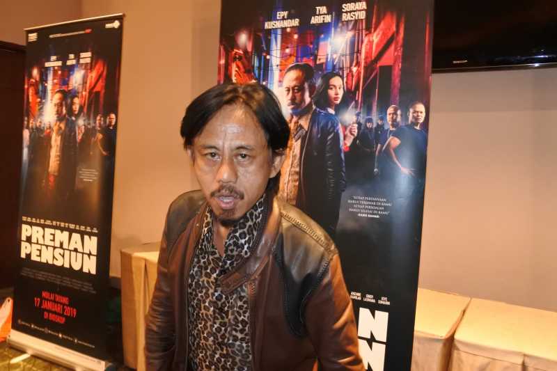 'Preman Pensiun' Kalahkan 'Perjanjian Dengan Iblis' 'Preman Pensiun' Kalahkan 'Perjanjian Dengan Iblis'