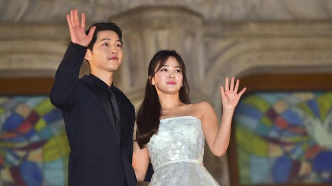 Perjalanan Asmara Song Hye Kyo & Song Joong Ki Hingga Berujung Perceraian Perjalanan Asmara Song Hye Kyo & Song Joong Ki Hingga Berujung Perceraian