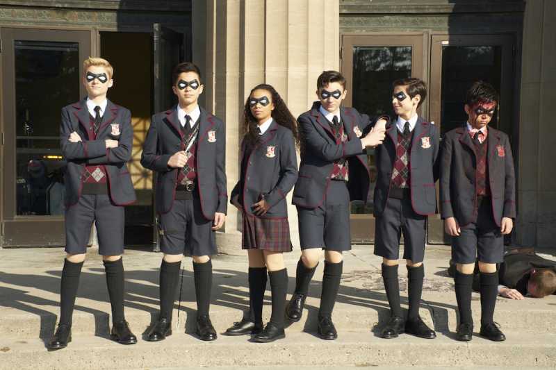 Rekomendasi Serial Netflix: The Umbrella Academy Rekomendasi Serial Netflix: The Umbrella Academy