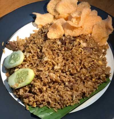 Jajan Ramadan: <i>Dinner</i> Murah Meriah Berkat Nasi Goreng Kambing Kebuli Apjay