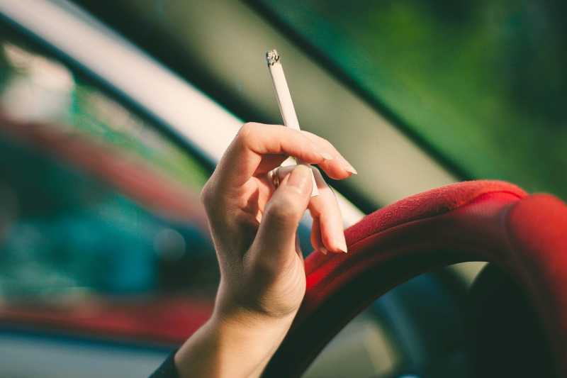 Hati-Hati, Perempuan yang Merokok Berisiko Mengalami Kanker Payudara Hati-Hati, Perempuan yang Merokok Berisiko Mengalami Kanker Payudara