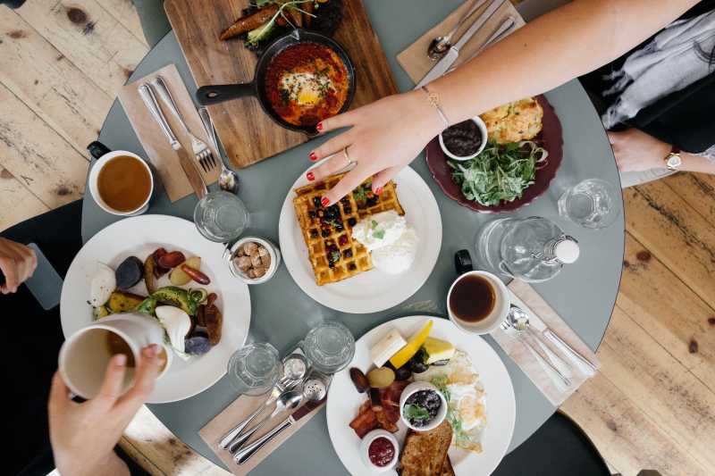 Ingin Berat Badan Turun? Makanlah Makanan yang Sehat, Bukan yang Enak Ingin Berat Badan Turun? Makanlah Makanan yang Sehat, Bukan yang Enak