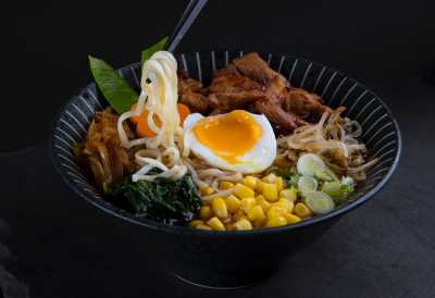 Ini yang Terjadi pada Tubuh Saat Kamu Makan Ramen