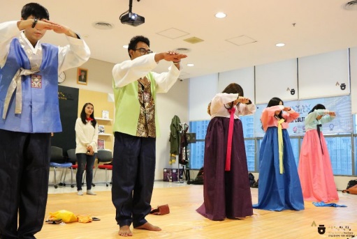 Chuseok Lebarannya Orang Korea, Mau Tahu Kayak Apa? Chuseok Lebarannya Orang Korea, Mau Tahu Kayak Apa?