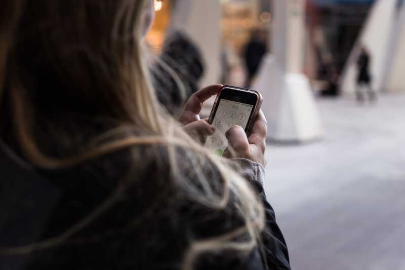 Sexting hingga Revenge Porn, Ini 8 Jenis Kekerasan Terhadap Perempuan via Online Sexting hingga Revenge Porn, Ini 8 Jenis Kekerasan Terhadap Perempuan via Online
