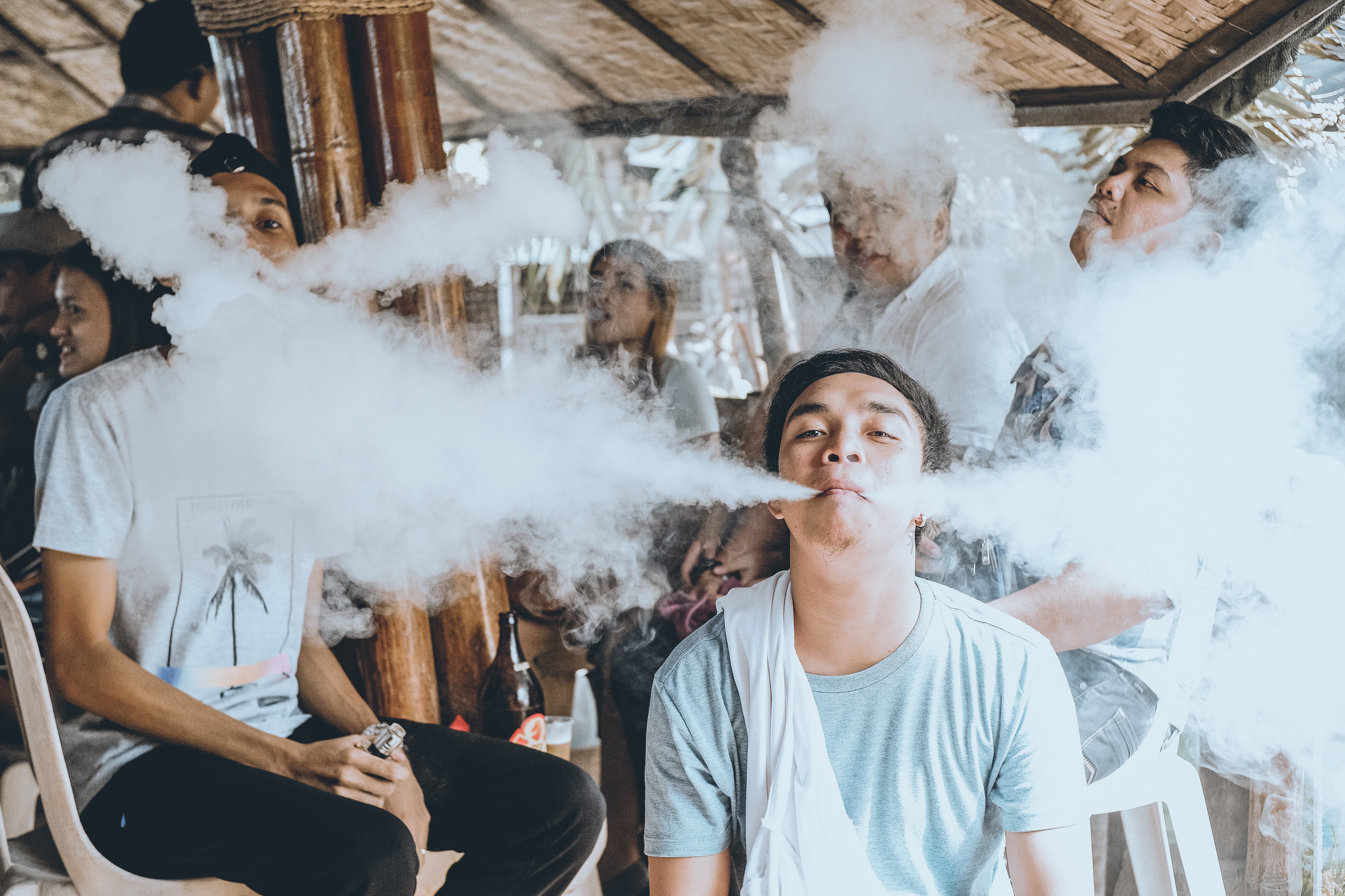 Facebook & Instagram Larang Influencer Posting Vape atau Rokok