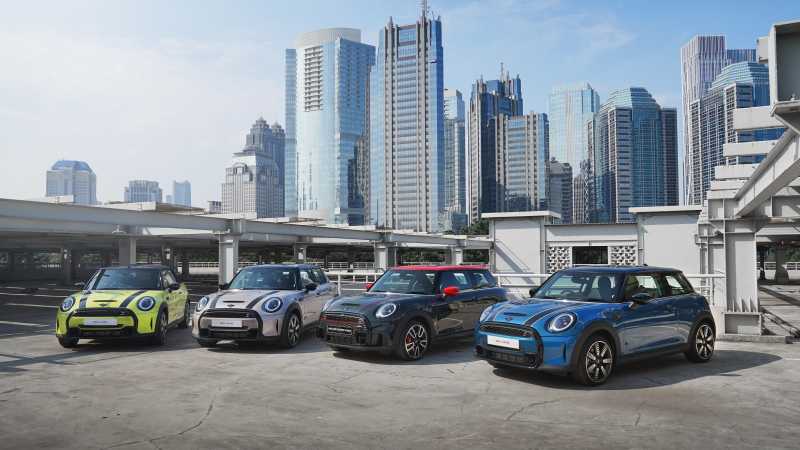Indonesia Dibombardir 8 Varian MINI Baru Indonesia Dibombardir 8 Varian MINI Baru