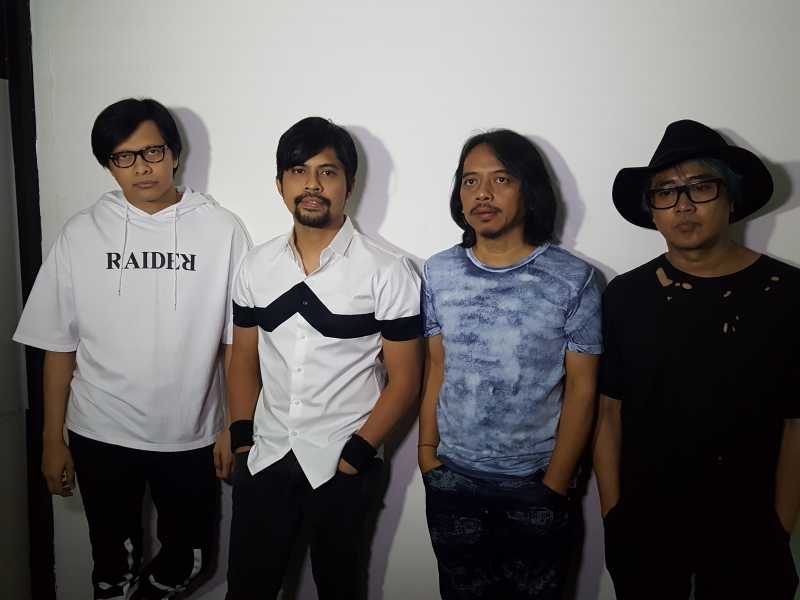 Nostalgia Bareng Reza Artamevia dan GIGI di World Music Festival Nostalgia Bareng Reza Artamevia dan GIGI di World Music Festival
