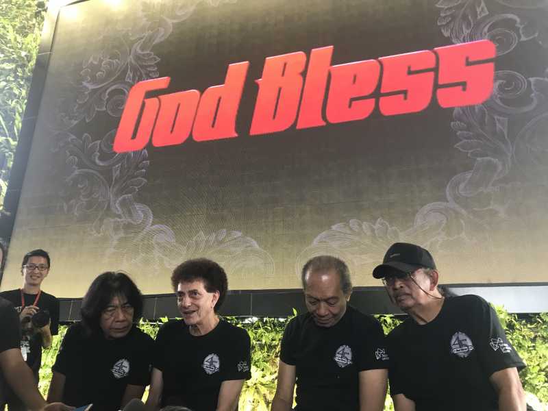 Tentang eConcert, Persiapan God Bless Konser dan Tips Band Langgeng Tentang eConcert, Persiapan God Bless Konser dan Tips Band Langgeng