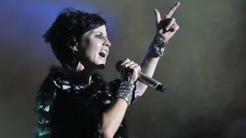 #RIPDoloresORiordan Antar Kepergian Vokalis The Cranberries #RIPDoloresORiordan Antar Kepergian Vokalis The Cranberries